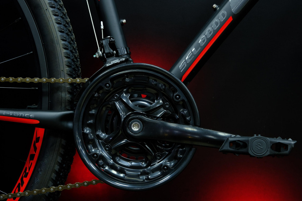 Lorak Sel 8800 Матовый Чёрный/Красный 21р (на рост 183-190)