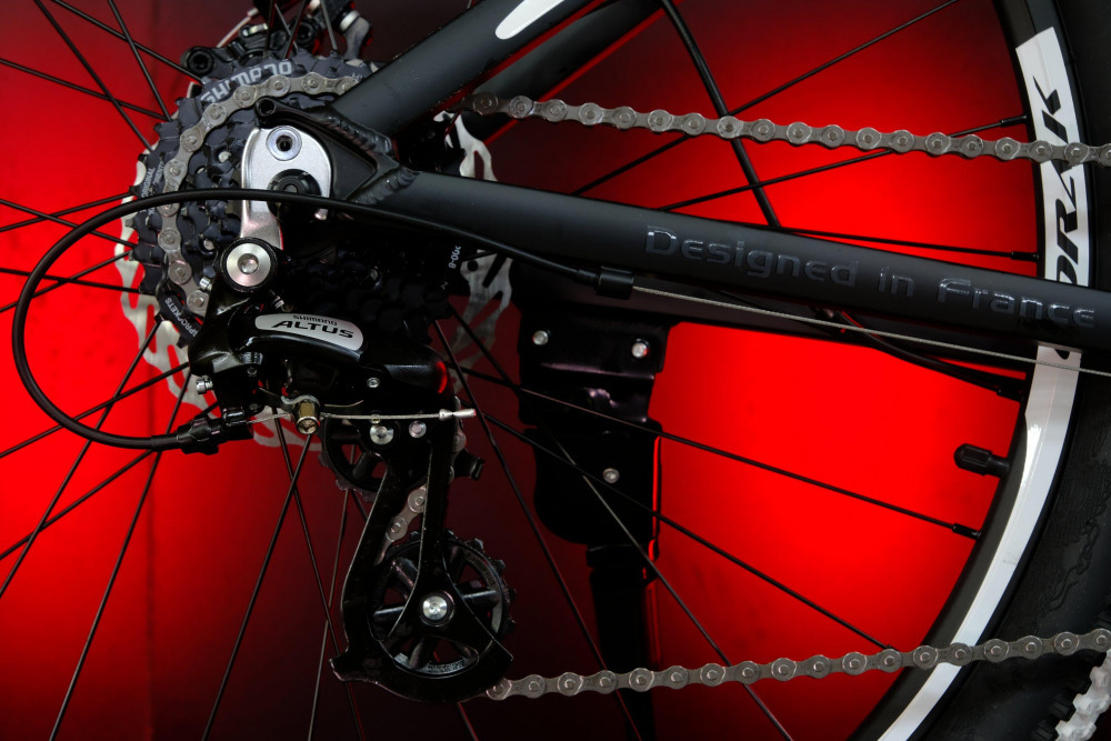 LORAK GLORY 200 8 sp Матовый Чёрный/Белый 17р (на рост 155-173)