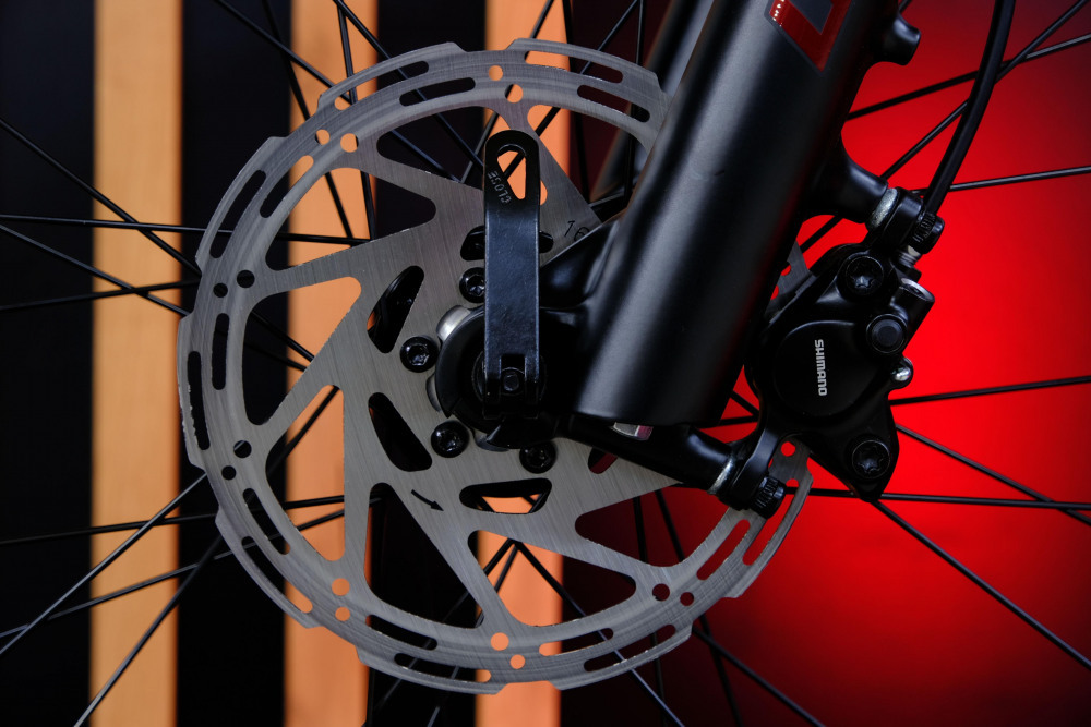 LORAK MT 29 - 3000 Матовый Чёрный/Красный рама 19 (на рост 172-183)